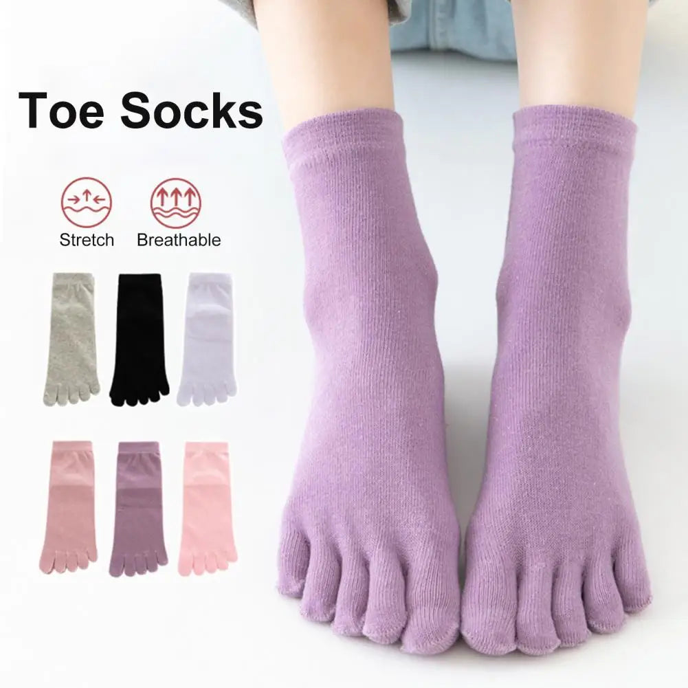 Women Socks 1 Pair Chic Solid Color Non-Slip  No Odor Five-finger Socks .