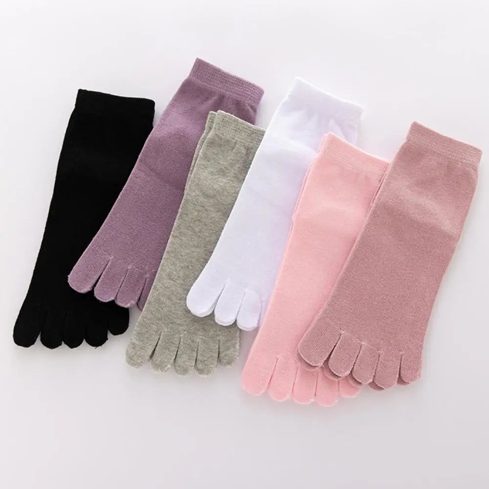 Women Socks 1 Pair Chic Solid Color Non-Slip  No Odor Five-finger Socks .